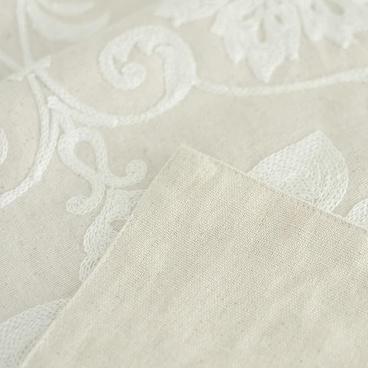 Elegant Damask Table Runner, White, Floral Pattern, French Country Style